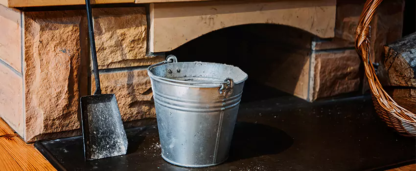 Clean The Fireplace Mantle And Hearth in Lincoln Heights, District of Columbia